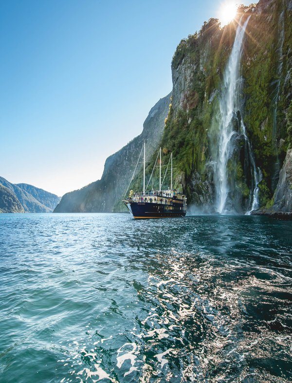 Milford Sound Nature Cruise_RJ's
